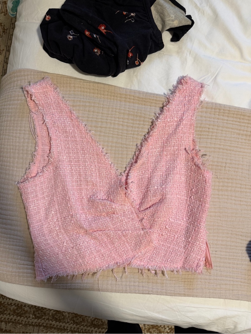 Zara Pink Tweed V-Neck Crop Top - Women's